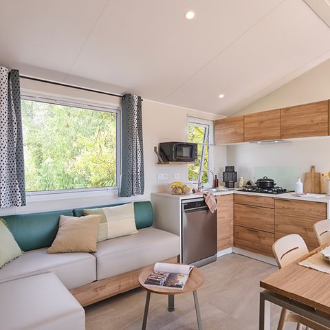 Stacaravan 8 personen - PRESTA + 40 m² - 4 slaapkamers, 2 badkamers, tv + airco