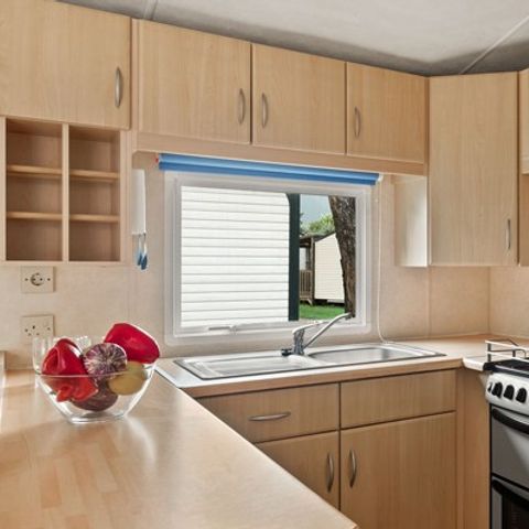 Stacaravan 8 personen - Klassiek | 3 slaapkamers | 6/8 pers. | Overdekt verhoogd terras
