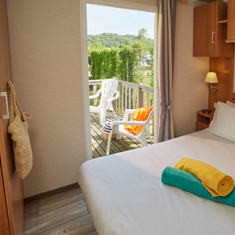 Stacaravan 8 personen - Comfort XL | 3 slaapkamers | 6/8 pers. | Terras met lift, niet overdekt
