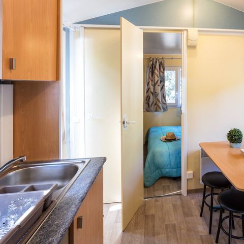 Stacaravan 4 personen - Klassiek | 2 Slaapkamers | 4 Pers. | Verhoogd terras