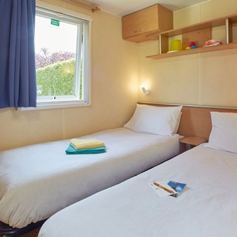 Stacaravan 8 personen - Klassiek | 3 slaapkamers | 6/8 personen | Overdekt verhoogd terras | 1 badkamer