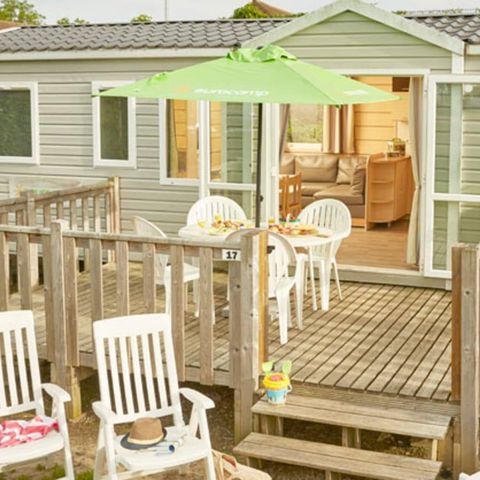 Stacaravan 8 personen - Stacaravan | Comfort | 3 Slaapkamers | 6/8 Pers. | Overdekt verhoogd terras