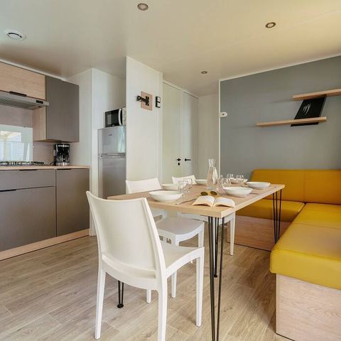 Stacaravan 6 personen - Stacaravan | Premium | 3 slaapkamers | 6 pers. | Verhoogd terras