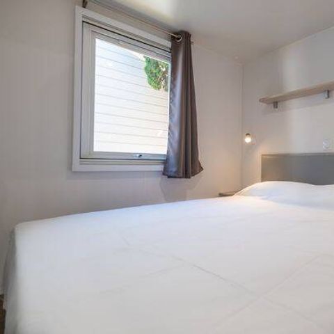 Stacaravan 8 personen - Mobile-home | Comfort | 3 Slaapkamers | 6/8 Pers. | Terras Lounge | 1 Badkamer | TV