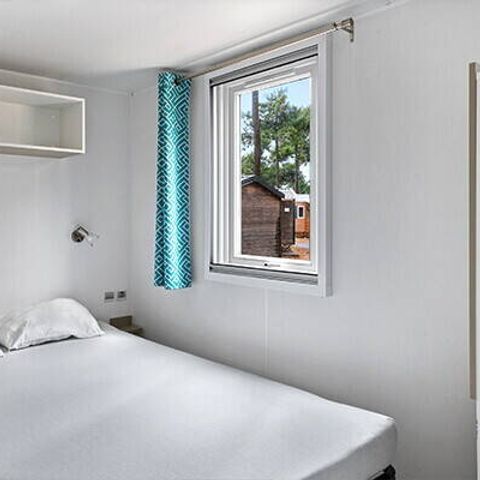 Stacaravan 4 personen - Mobile-home | Comfort | 2 Slaapkamers | 4 Pers | Overdekt terras | 1 Badkamer | Airconditioning | TV