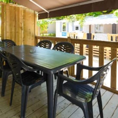 Stacaravan 6 personen - Door Lifestyle Holidays - Amber 3 Slaapkamers