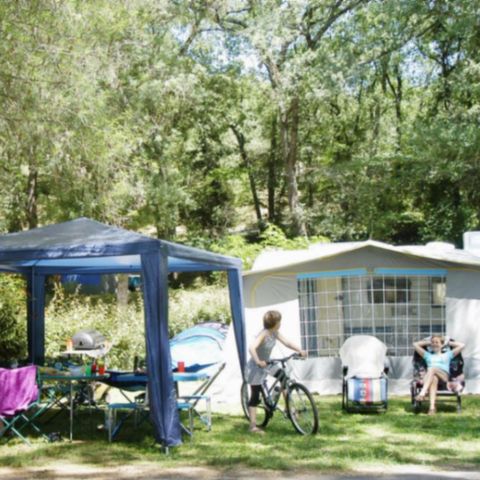 STAANPLAATS - Camping Elektriciteit 6A