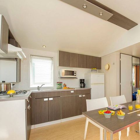 Stacaravan 6 personen - Stacaravan | Klassiek | 3 Slaapkamers | 6 Pers. | Verhoogd terras | TV