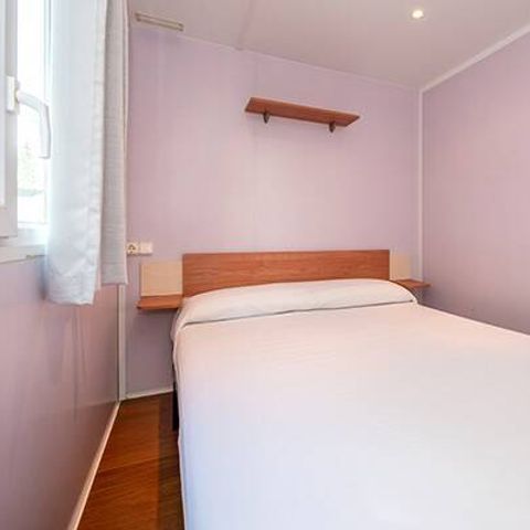 Stacaravan 4 personen - Stacaravan | Klassiek | 2 Slaapkamers | 4 Pers. | Single terras