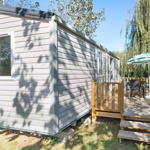Stacaravan 4 personen - Stacaravan | Comfort | 2 Slaapkamers | 4 Pers. | Overdekt verhoogd terras