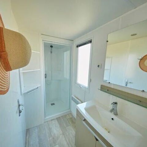 Stacaravan 4 personen - Stacaravan | Comfort | 2 Slaapkamers | 4 Pers. | Verhoogd terras