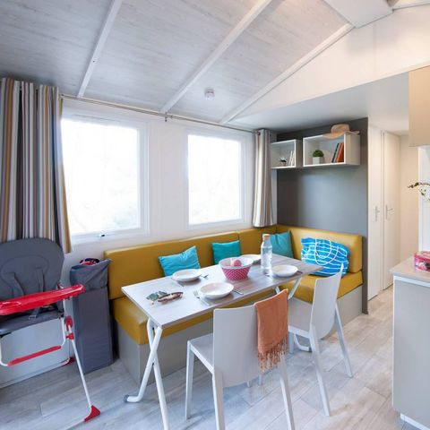 Stacaravan 6 personen - Stacaravan | Comfort | 3 Slaapkamers | 6 Pers | Enig terras | Airconditioning | TV