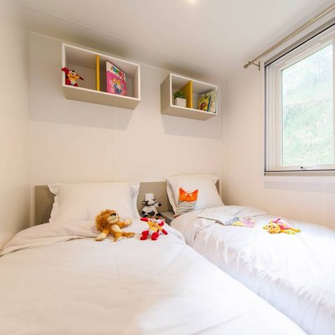 Stacaravan 6 personen - Stacaravan | Comfort | 3 Slaapkamers | 6 Pers | Enig terras | Airconditioning | TV