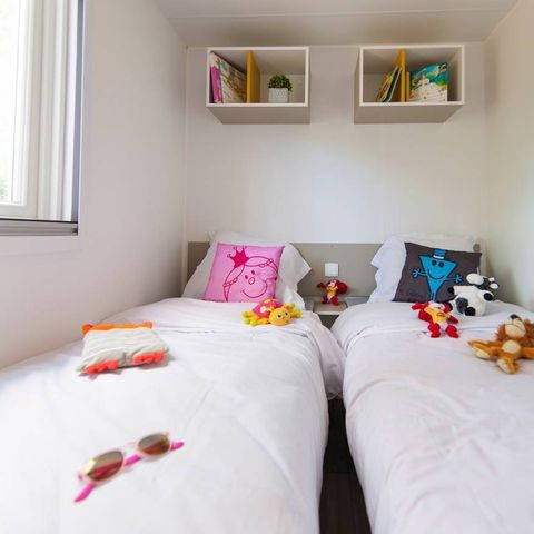 Stacaravan 6 personen - Stacaravan | Comfort | 3 Slaapkamers | 6 Pers | Enig terras | Airconditioning | TV