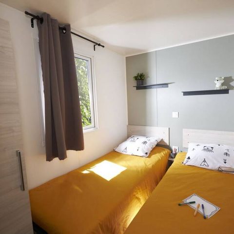Stacaravan 4 personen - Mobile-home | Premium | 2 slaapkamers | 4 pers. | Verhoogd terras | Air-con.