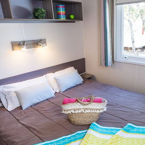 Stacaravan 6 personen - Premium | 3 slaapkamers | 6 pers. | Terras Lounge | Airconditioning | TV
