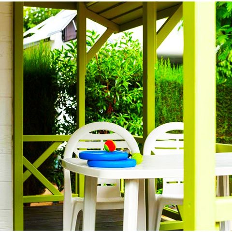 Bungalow 5 personen - O'HARA (4 volwassenen + 1 kind) Airconditioning