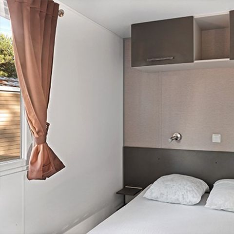 Stacaravan 6 personen - Comfort XL | 3 slaapkamers | 6 pers. | Verhoogd terras