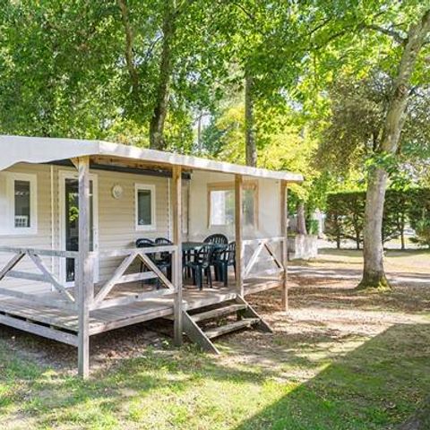Stacaravan 6 personen - Comfort | 3 Slaapkamers | 6 Pers | Verhoogd terras