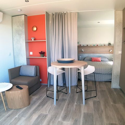 Stacaravan 2 personen - Cottage JASMIN + jacuzzi 21m² (1 slaapkamer)