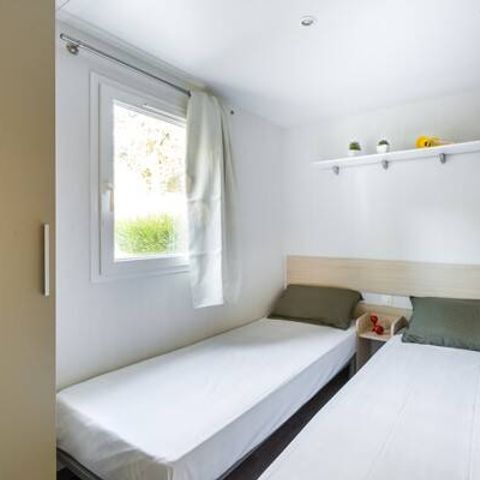 Stacaravan 6 personen - Mobile-home | Premium | 3 slaapkamers | 6 pers. | Verhoogd terras | TV
