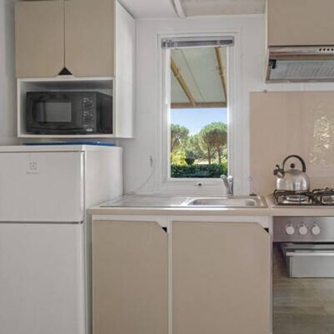 Stacaravan 4 personen - Mobile-home | Comfort | 2 Slaapkamers | 4 Pers. | Verhoogd terras | Airconditioning.