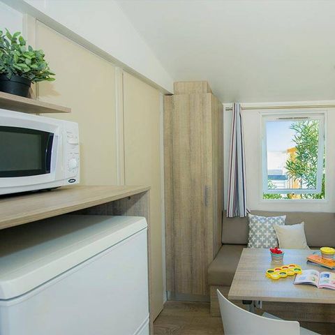 Stacaravan 4 personen - Mobile-home | Comfort | 2 Slaapkamers | 4 Pers. | Verhoogd terras | 1 Badkamer | TV