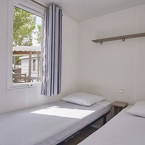 Stacaravan 4 personen - Stacaravan | Klassiek | 2 Slaapkamers | 4 Pers. | Enkel Terras | 1 Badkamer
