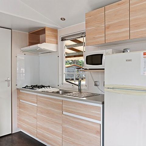 Stacaravan 6 personen - Mobile-home | Comfort XL | 3 slaapkamers | 6 pers. | Verhoogd terras | Airconditioning | TV