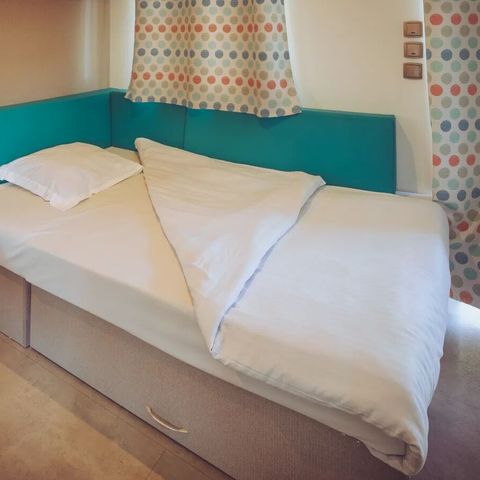 Stacaravan 6 personen - Premium Lounge met 3 slaapkamers