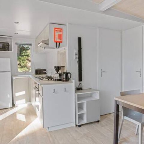 Stacaravan 4 personen - Stacaravan | Premium | 2 Slaapkamers | 4 Pers. | Single terras | TV