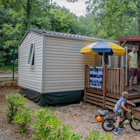 Stacaravan 4 personen - Comfort | 2 Slaapkamers | 4 Pers. | Verhoogd terras | Airconditioning