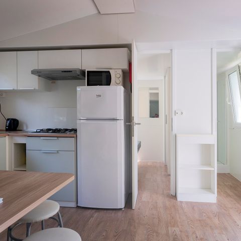 Stacaravan 4 personen - Mobile-home | Comfort | 2 Slaapkamers | 4 Pers. | Verhoogd terras | Airconditioning.