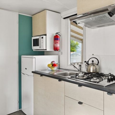Stacaravan 4 personen - Comfort | 2 Slaapkamers | 4 Pers | Verhoogd terras | Airconditioning