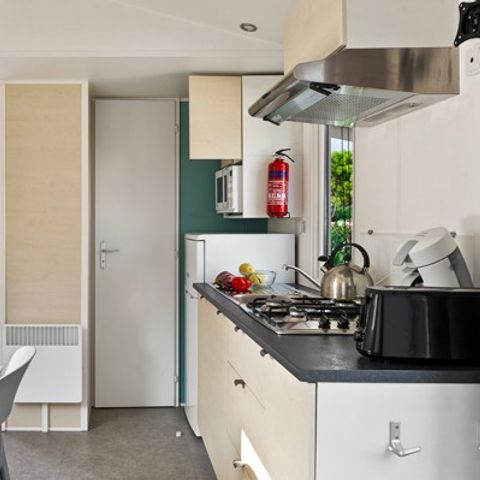 Stacaravan 4 personen - Comfort | 2 Slaapkamers | 4 Pers | Verhoogd terras | Airconditioning
