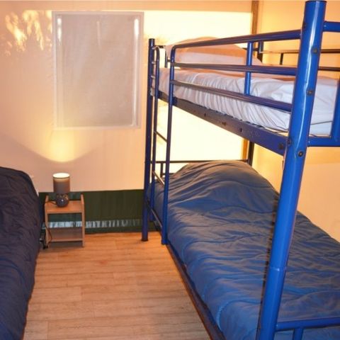 Glampingtent 5 personen - Kiwi 2 kamer 25m² - geen sanitair