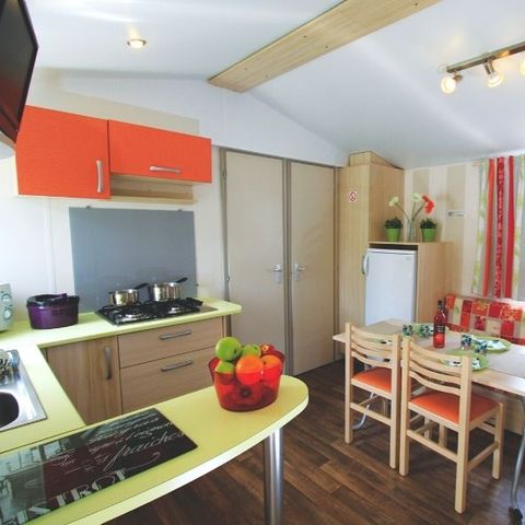 Stacaravan 6 personen - 2 slaapkamers 4/6 badkamers Half overdekt terras TV zonder airconditioning