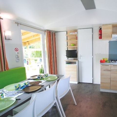 Stacaravan 6 personen - 3 slaapkamers 6 badkamers Half overdekt terras TV zonder airconditioning