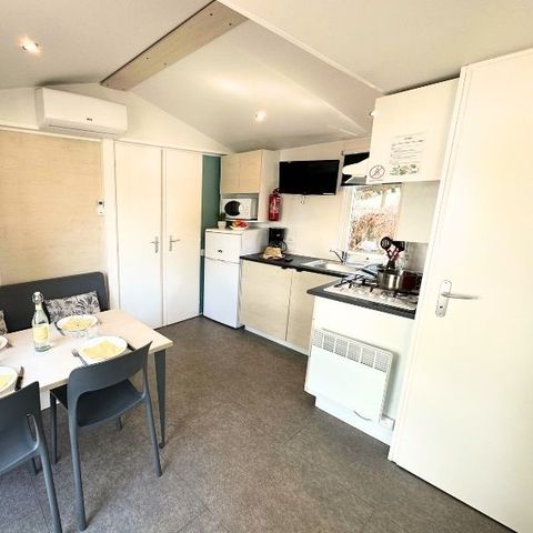 Stacaravan 5 personen - Select TV Clim Plancha - 2 Slaapkamers - 4 volwassenen + 1 kind -10 jaar