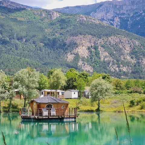 UNIEKE ACCOMMODATIE 2 personen - Ciela Cabane Flottante - 1 slaapkamer (geen badkamer)