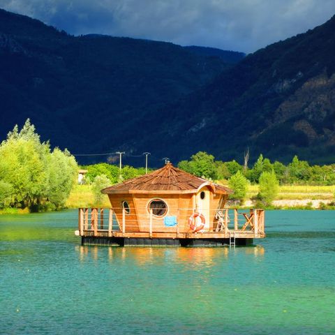 UNIEKE ACCOMMODATIE 2 personen - Ciela Cabane Flottante - 1 slaapkamer (geen badkamer)