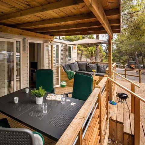 Stacaravan 6 personen - Stacaravan | Premium | 3 slaapkamers | 6 pers. | Terras Lounge | Air-con.
