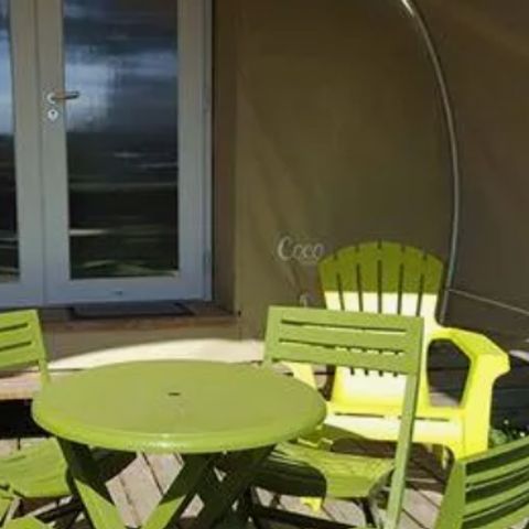 Glampingtent 4 personen - COCO SWEET, zonder sanitair