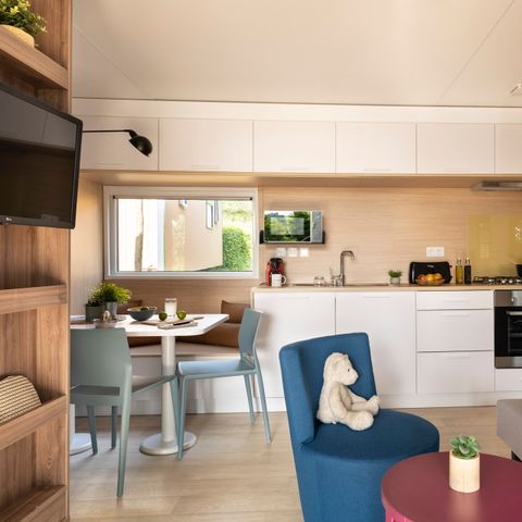 Stacaravan 4 personen - EXCLUSIEVE stacaravan - 2 slaapkamers - 2 badkamers met douche - SPA