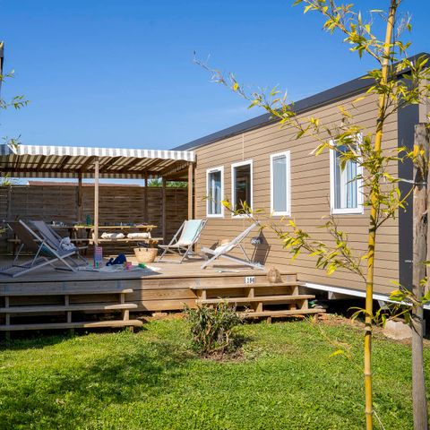 Stacaravan 6 personen - EXCLUSIEF - 3 slaapkamers - 3 doucheruimtes - Stam - SPA
