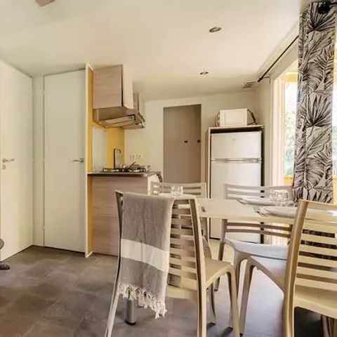 Stacaravan 4 personen - Premium | 2 Slaapkamers | 4 Pers | Verhoogd terras | Airconditioning