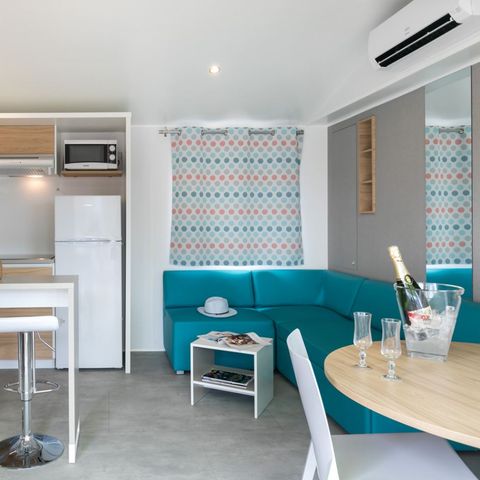 Stacaravan 6 personen - LUXE - ZEN met eigen spa