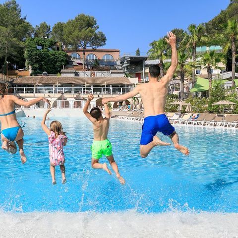 Camping Holiday Green  - Var - Afbeelding N°5