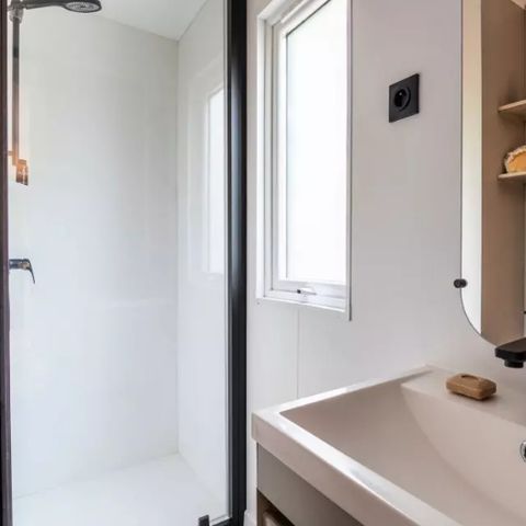Stacaravan 4 personen - Cottage 3 Kamers 4 Personen Airconditioning + TV ****