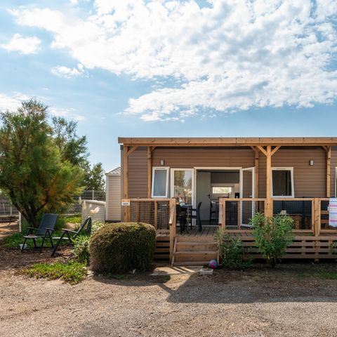 Stacaravan 6 personen - Stacaravan | Premium Azure | 3 slaapkamers | 6 pers. | Overdekt terras | Buitenkeuken | Airconditioning | TV